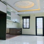 Chính chủ bán 36,8m2 nhà 6 tầng có thang máy tại ngõ 51 Giang Biên. Đường ô tô ra vào thoải mái