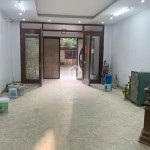 Chị em cần bán 92,4m2 nhà 4 tầng khu đấu giá Phúc Lợi. Ngay cạnh trường THPT