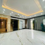 Cần bán 50,2m2 nhà 6 tầng, lô góc, thang máy tại Phố 279 Đường Phúc Lợi. Vị trí làm văn phòng rất đẹp