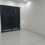 Bán 34,5m2 nhà 5 tầng Phố Ô Cách, Long Biên. Xung quanh bán kính 300m có đầy đủ tiện ích