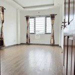 Bán căn góc 30,9m2 nhà 4,5 tầng ngay cạnh Chung cư, Biệt thự - Bộ Quốc Phòng - Thạch Bàn (ngõ 537 Bát Khối)