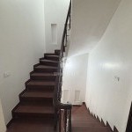 Cô tôi cần bán 40m2 nhà 3,5 tầng ngõ 2 Ngọc Thụy. Đường ô tô tránh, ngay cạnh đường Hồng Tiến