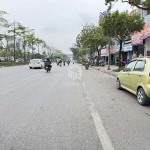 Cần bán 68,7m2 nhà cấp 4 mặt phố Ngô Gia Tự - Gần phố Đặng Vũ Hỷ. Hiện đang cho thuê 8tr/tháng