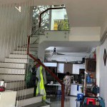 Bán căn góc 45,5m2 nhà 4 tầng tổ 7 Giang Biên. Gần trường chợ và hồ điều hòa