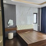 Cần bán 42,5m2 nhà 6,5m tầng khu 918 Phúc Đồng, Long Biên. Thang máy, đường ô tô ra vào