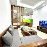 Chính chủ bán 34,5m2 nhà 5 tầng ngõ 145 Phúc Lợi. Gần trường học các cấp và chợ