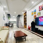 Chính chủ bán 45,6m2 nhà 4 tầng nở hậu, gara ô tô, Khu 918 Phúc Đồng - An cư liền kề Sân Golf Long Biên