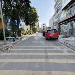 Cần bán 90m2 nhà 6 tầng, thang máy, thiết kế kinh doanh, gần phố Nông Vụ, Phúc Lợi. Đường rộng 13m