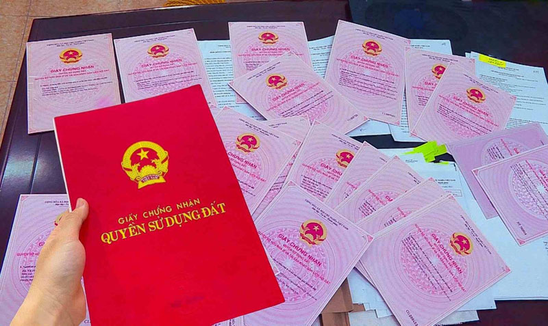  Từ giờ, có 3 trường hợp không thể sang tên sổ đỏ dù mua nhà đất đã công chứng xong