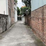 Cần bán 100m2 đất thôn Đại Bản, Gia Lâm. Cách hồ 20m, cách 100m ra đường Dương Đức Hiển (QL17)