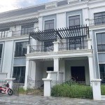 Cần bán 176m2 nhà thô, 4 tầng Shophouse Garden City Thạch Bàn. View vườn hoa nhỏ nội khu
