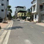 Cần bán 30m2 nhà 6 tầng, view thoáng vĩnh viễn, thang máy, ô tô đỗ cửa tại phố Võ Trung, Phúc Lợi