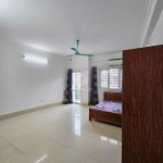 Cần bán 72m2 nhà 5 tầng ngõ 41 phố Việt Hưng. Cách 50m ra phố chính