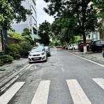 Cần bán 93,6m2 đất mặt phố Nguyễn Văn Hưởng - Sau là hồ Quán Tình, thoáng mát, sạch sẽ