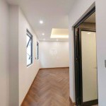 Cần bán căn góc 62,3m2 nhà 5 tầng Phúc Đồng. Đường thông ô tô, phù hợp ở kết hợp kinh doanh