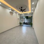 [Chính Chủ] Bán Nhanh Nhà 69m2 4 Tầng Thang Máy Việt Hưng - Đối Diện Chợ Diêm Gỗ, Sổ Đỏ Sẵn Sàng