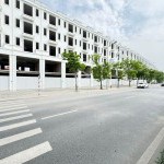 SIÊU GÓC 3 MẶT ĐƯỜNG! Shophouse 6 Tầng 179,9m2 Mặt Phố Lý Thánh Tông - Kết nối thẳng Vin Ocean Park 1 SIÊU GÓC 3 MẶT ĐƯỜNG! Shophouse 6 Tầng 179,9m2 Mặt Phố Lý Thánh Tông - Kết nối thẳng Vin Ocean Park 1