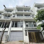 Chuyển công tác bán 82,7m2 Shophouse Metropolitan, Gia Lâm. Vị trí đẹp, giữa trung tâm vùng lõi