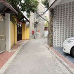 Cần bán 176m2 đất thổ cư Làng Vàng, Gia Lâm. Đường xe vios vào nhà, phù hợp làm nhà vườn