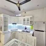 Cần bán 34m2 nhà 4 tầng xây kiên cố, còn rất mới chỉ xách vali về ở, cách mặt đê Ngọc Thụy 40m