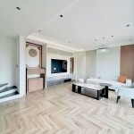 Cần bán 41,3m2 nhà 6 tầng, gara ô tô, thang máy tại ngõ 64 Tân Thụy, Việt Hưng. Full nội thất cao cấp