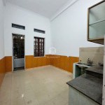 Cần bán 61,8m2 nhà 3 tầng hai mặt thoáng trước sau ngõ 87 Đức Giang. Sử dụng tạm hoặc cho thuê dòng tiền