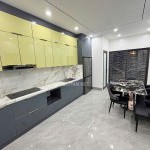 Cần bán 69,2m2 nhà 5 tầng, thang máy, ngõ 29 Chu Huy Mân. Cách chợ và siêu thị Vinmart 50m