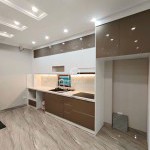 Cần bán căn góc 40m2 nhà 6 tầng, thang máy, ngõ 63/59 Đường Cổ Linh. Cách 200m ra hồ Ben và đường Thạch Bàn