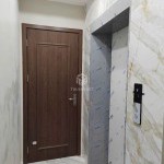 Cần bán căn góc 40m2 nhà 6 tầng, thang máy, ngõ 63/59 Đường Cổ Linh. Cách 200m ra hồ Ben và đường Thạch Bàn