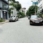 Chính chủ bán 85,1m2 nhà 3 tầng khu đấu giá S3 Việt Hưng. Nhà mới xây về ở được luôn