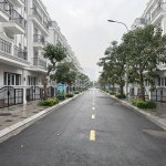 Cần bán 1 hoặc 4 căn sát nhau Shophouse Eurowindow Twin Parks Gia Lâm -  Đường Osaka 12m