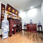 Tìm láng giềng cho xóm giáo viên ngõ 137 Việt Hưng - 47m2 nhà 4,5 tầng, ô tô vào nhà, cách mặt phố chính 100m