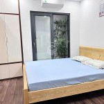 Tìm láng giềng cho xóm giáo viên ngõ 137 Việt Hưng - 47m2 nhà 4,5 tầng, ô tô vào nhà, cách mặt phố chính 100m